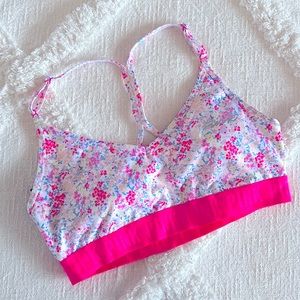 Victoria’s Secret Pink Ultimate Sport Bra